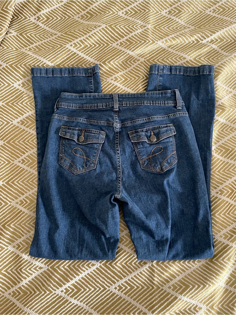 Lee riders Dark Blue Women’s Denim Jeans with Back Pocket Detail